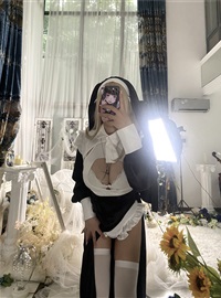 Take away Mozi AA - NO.041 birthday special nun selfie(1)